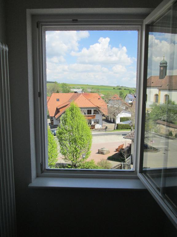 Gasthaus Kreuz Ühlingen-Birkendorf Room photo